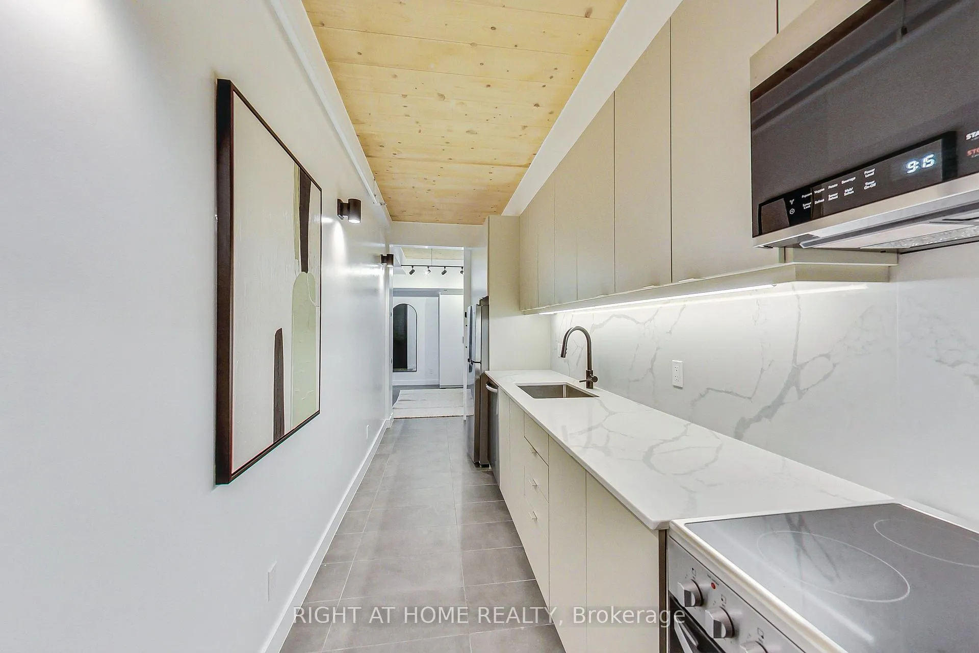 Photo 9 of Unit 201, 1604 Queen Street E, Toronto, The Beaches — HOMEH