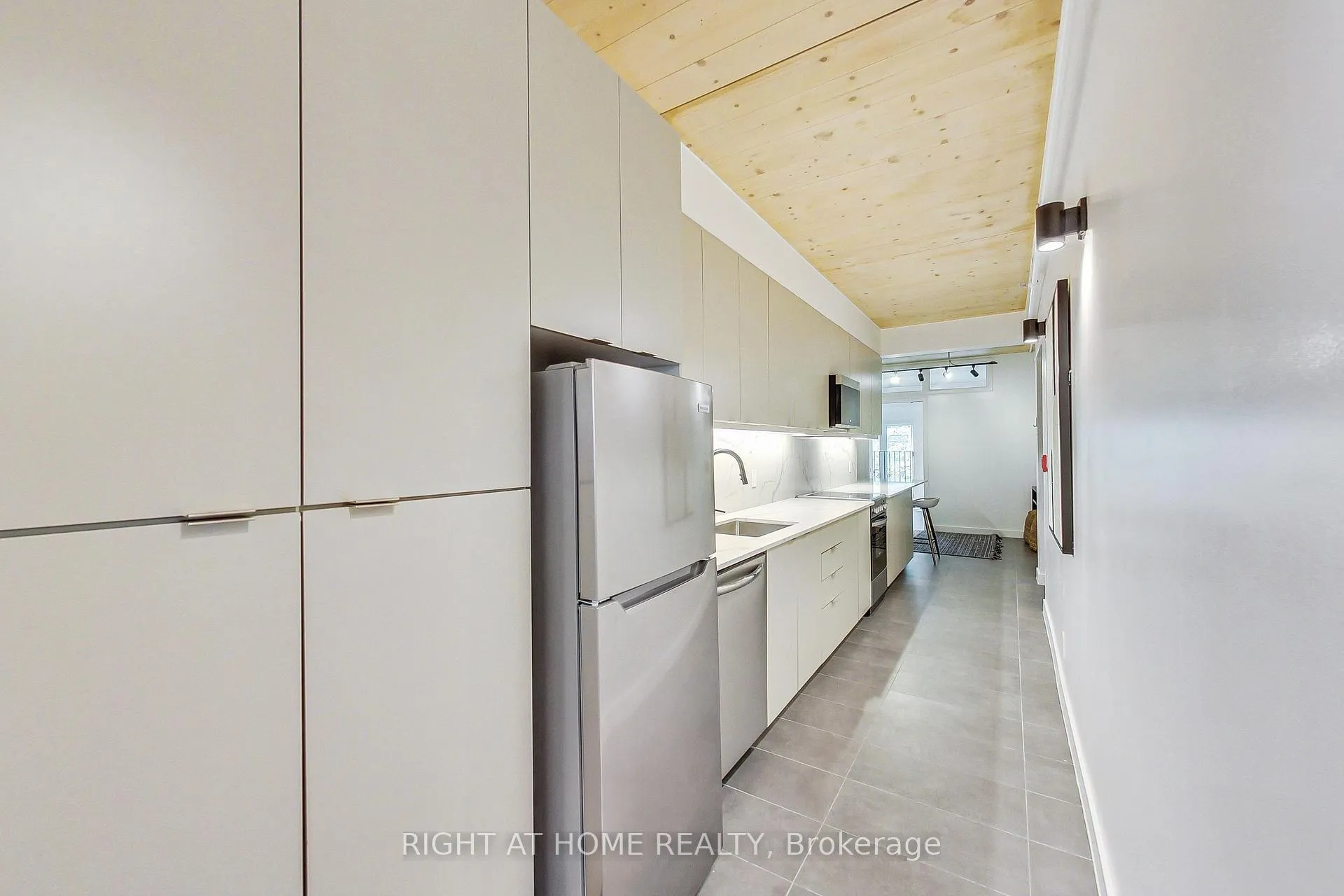 Photo 11 of Unit 201, 1604 Queen Street E, Toronto, The Beaches — HOMEH