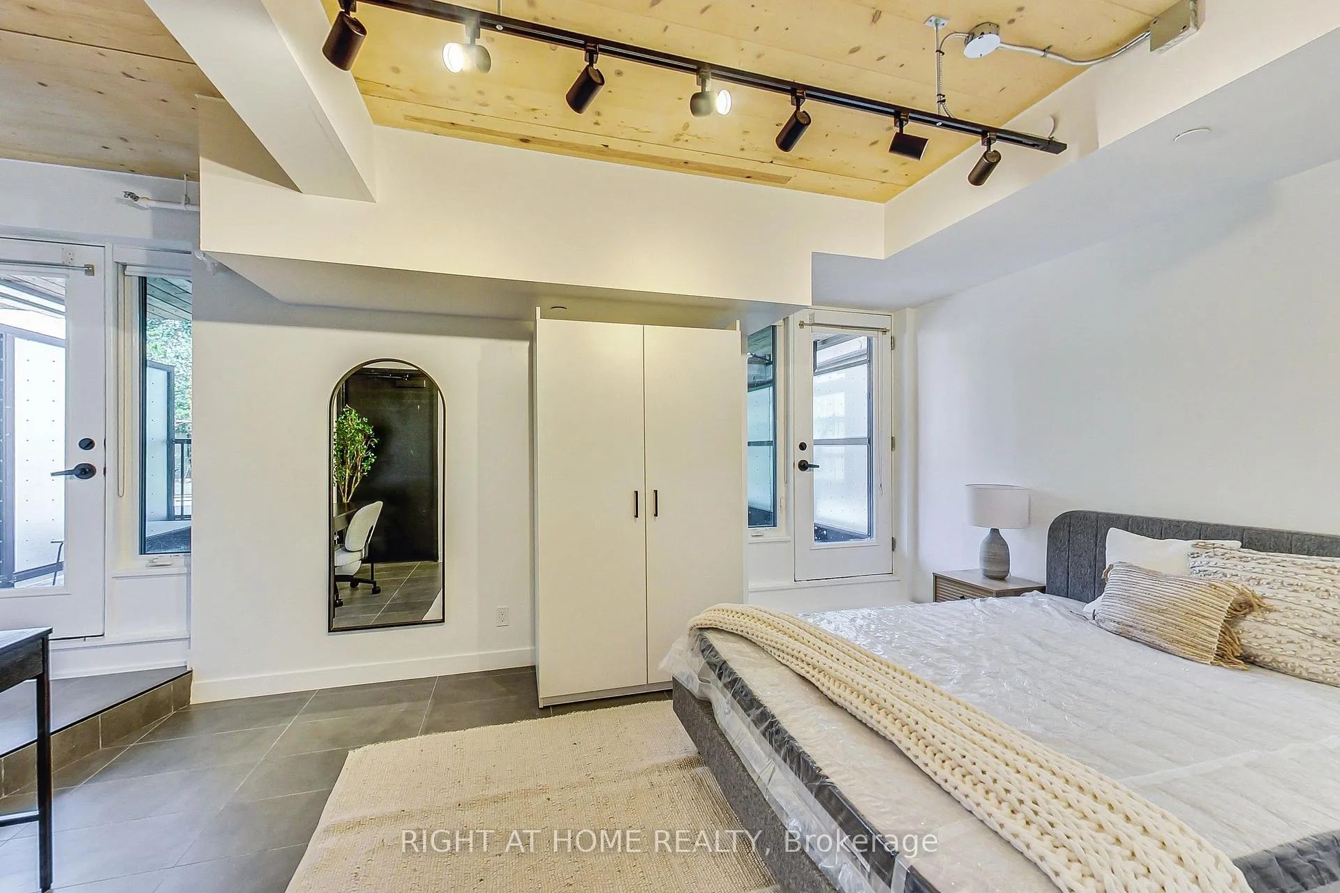 Photo 15 of Unit 201, 1604 Queen Street E, Toronto, The Beaches — HOMEH