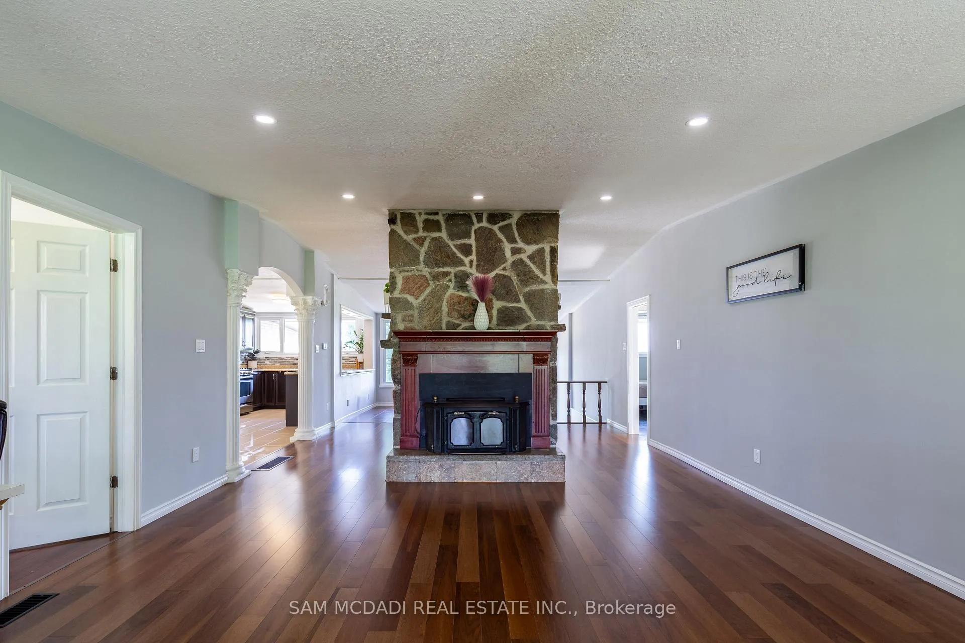 Photo 15 of 53 Guyatt Road, Hamilton, Rural Glanbrook — HOMEH