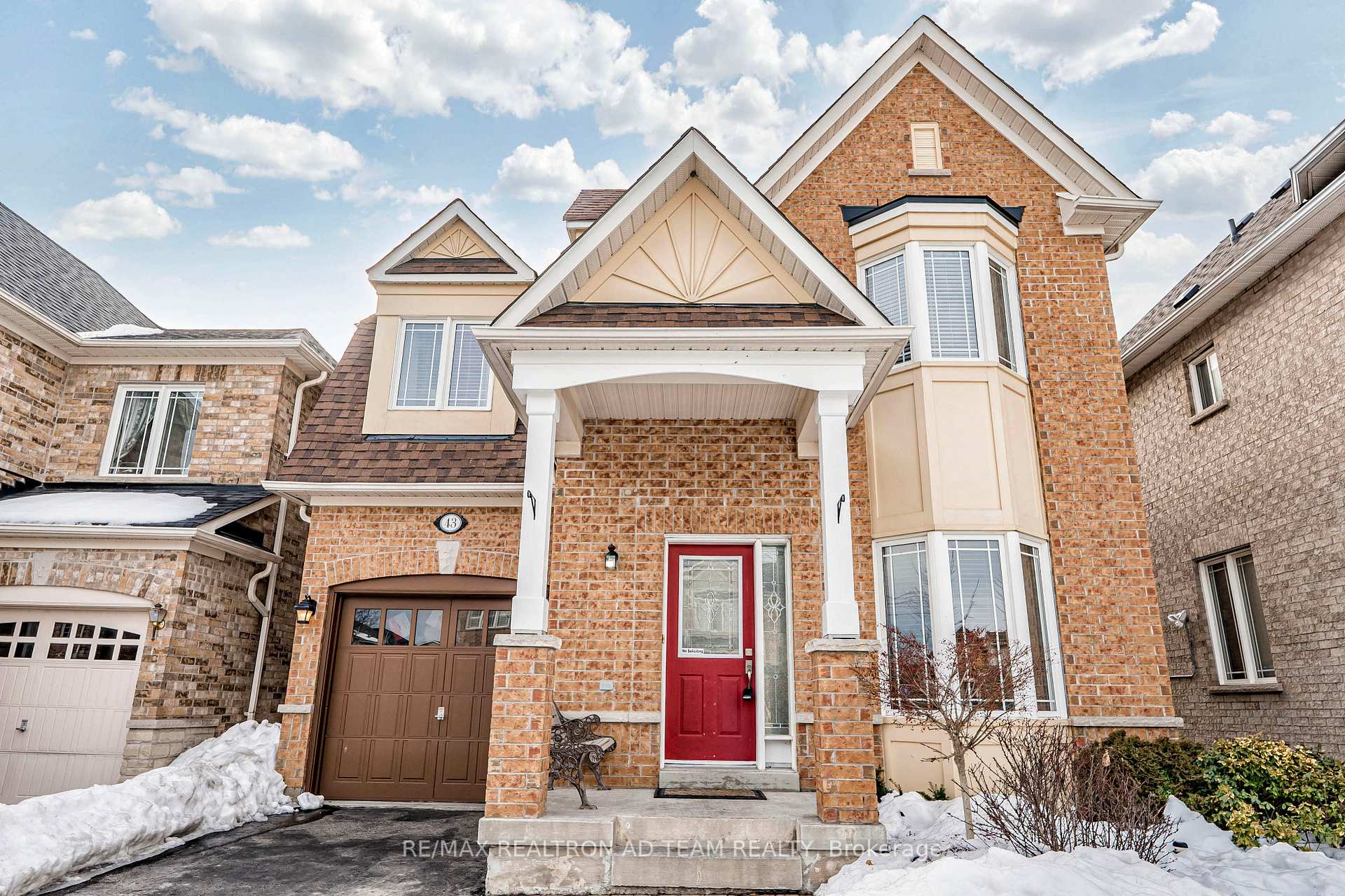 Photo 1 of 43 Styles Crescent, Ajax, Northeast Ajax — HOMEH