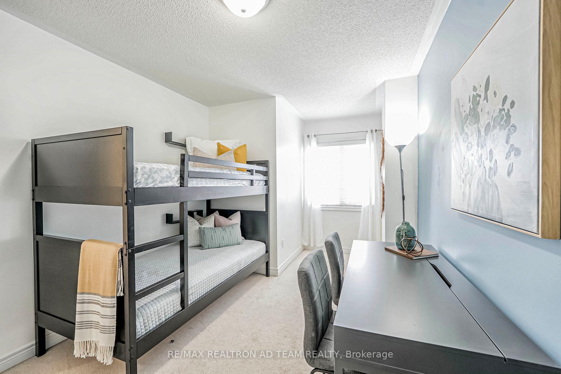 Photo 24 of 43 Styles Crescent, Ajax, Northeast Ajax — HOMEH