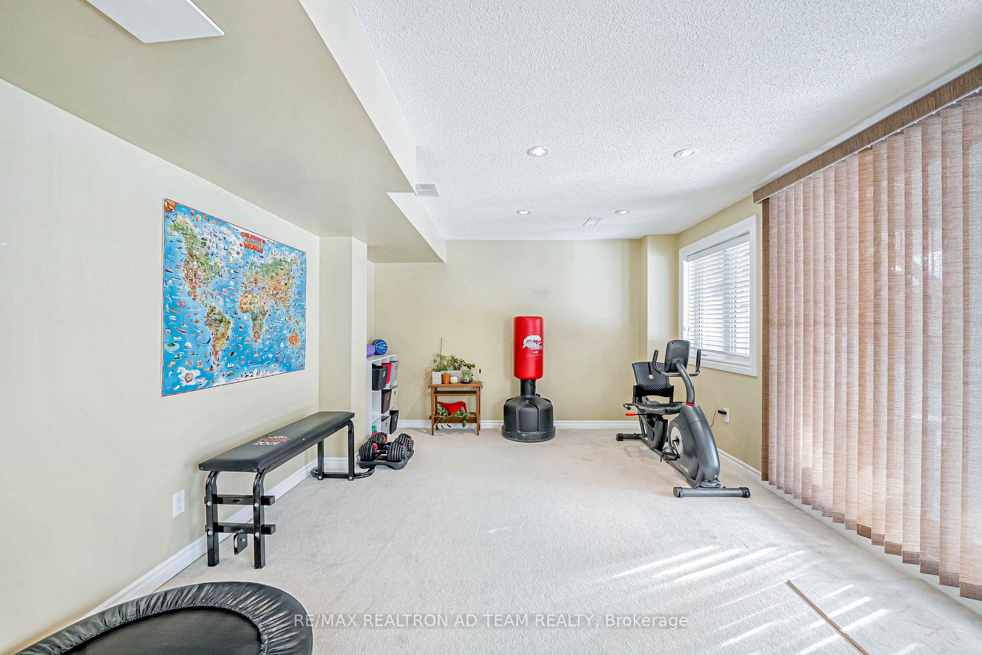 Photo 28 of 43 Styles Crescent, Ajax, Northeast Ajax — HOMEH