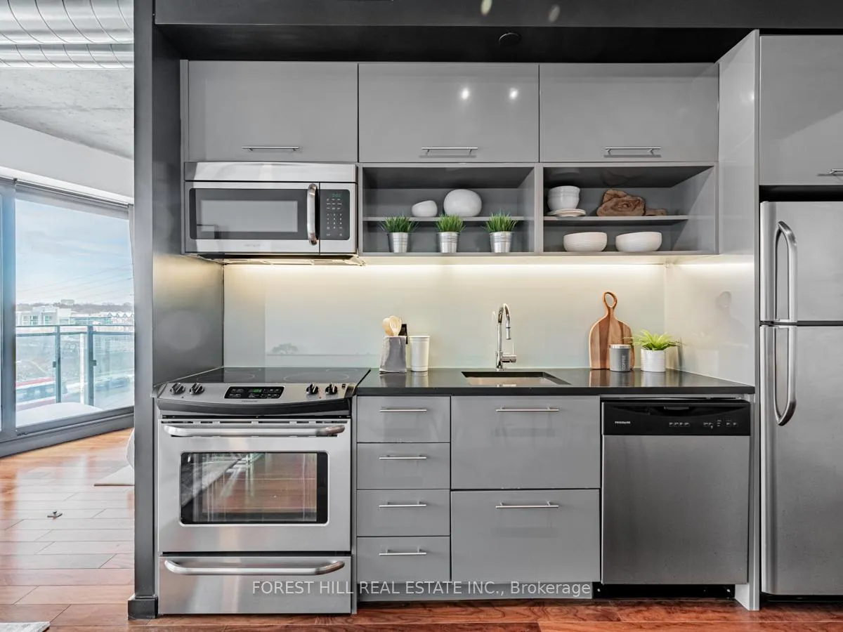 Photo 10 of Unit 502, 51 Trolley Crescent, Toronto, Moss Park — HOMEH