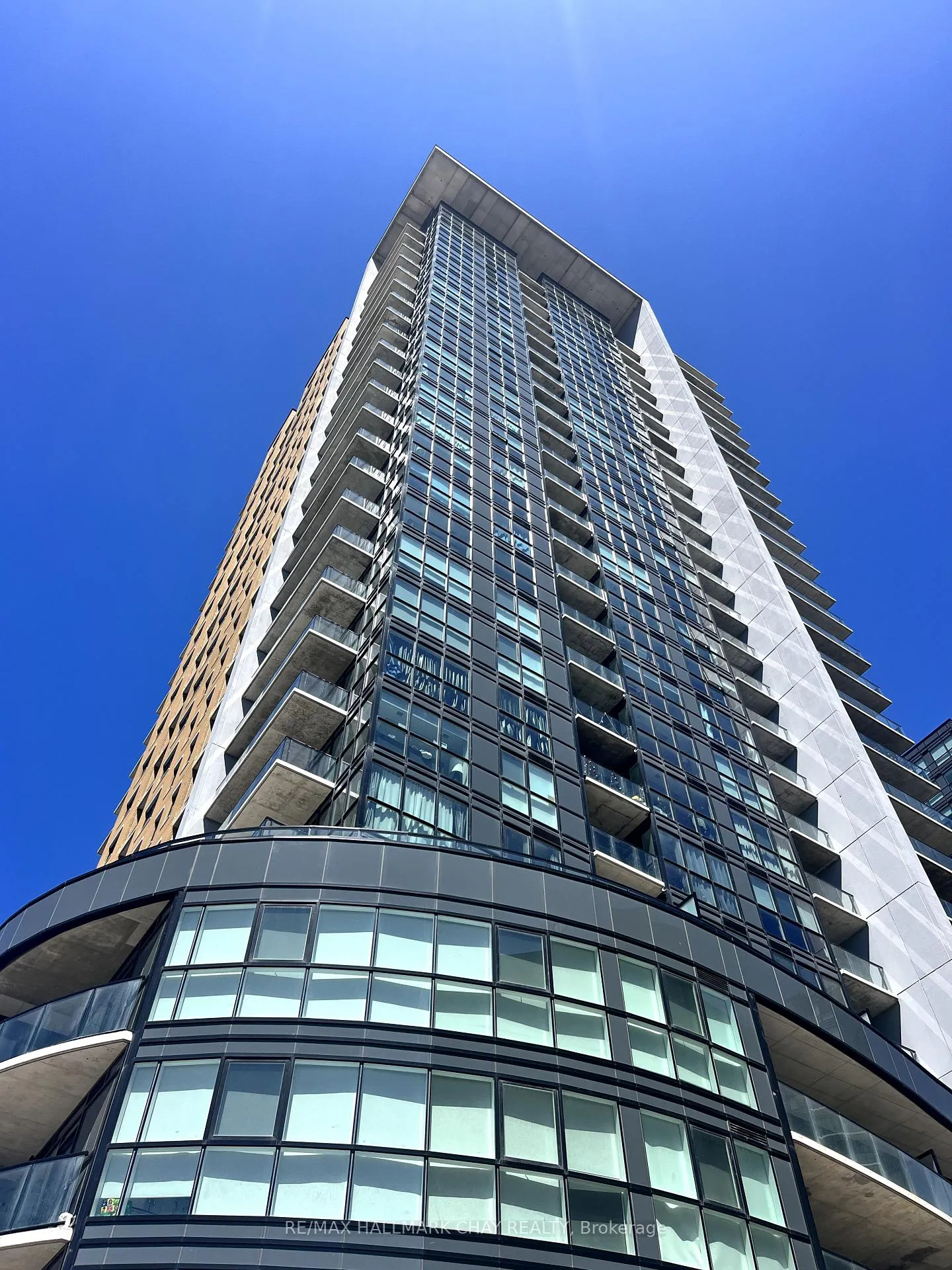 Front of Unit 1709, 108 Garment Street