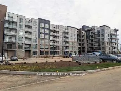 Front of Unit 623, 600 North Service Road