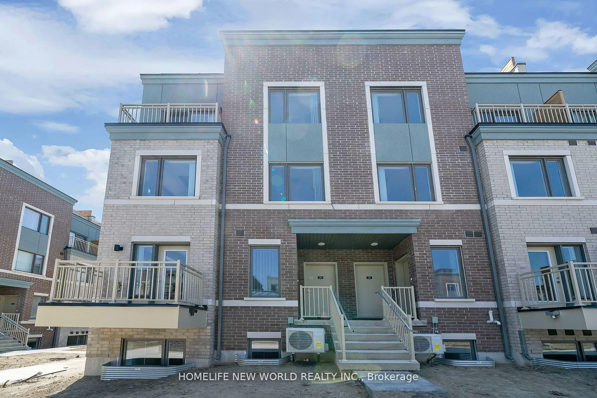 Front of Unit 22, 15 William Jackson Way