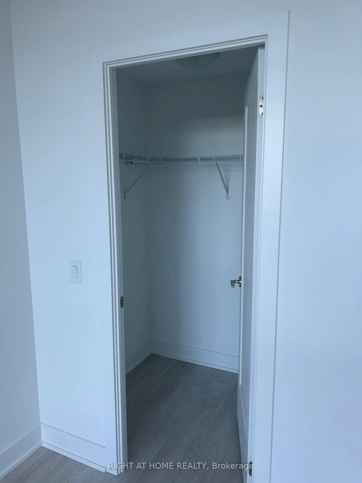 Photo 4 of Unit 336, 2545 Simcoe Street N, Oshawa, Windfields — HOMEH