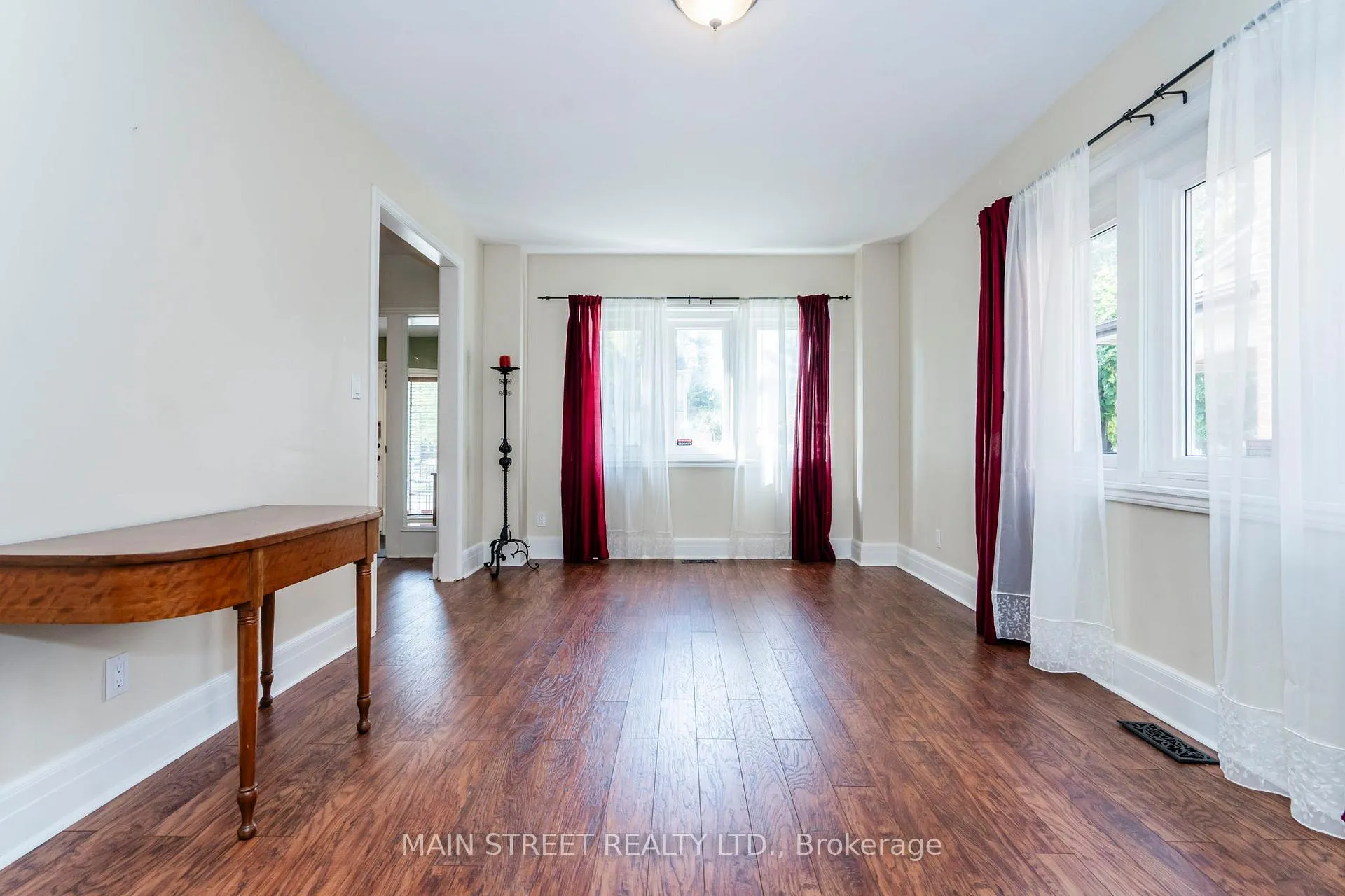 Photo 14 of 73 Colin Avenue, Toronto, Yonge-Eglinton — HOMEH