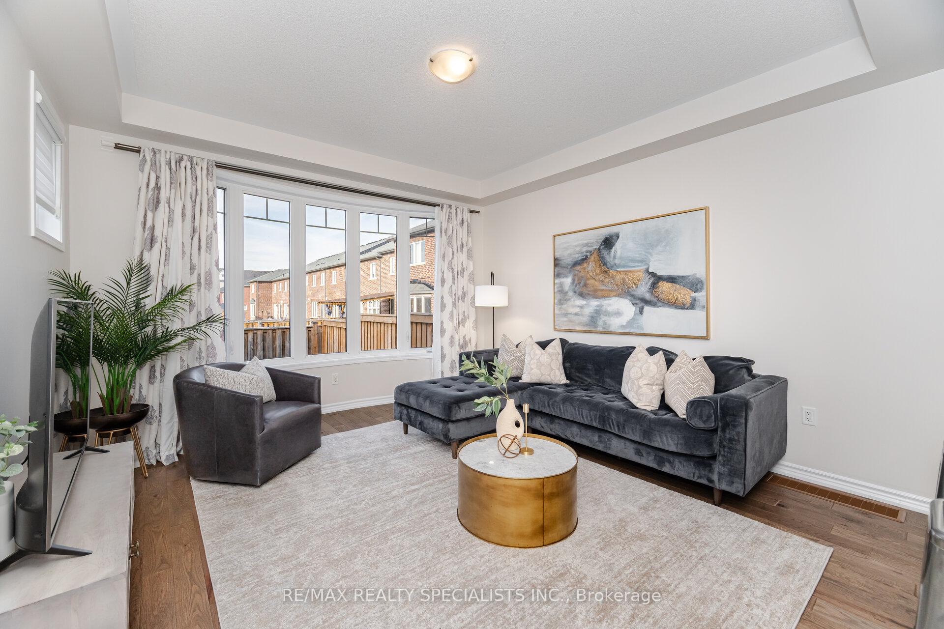 Photo 10 of 69 Phyllis Drive, Caledon, Rural Caledon — HOMEH