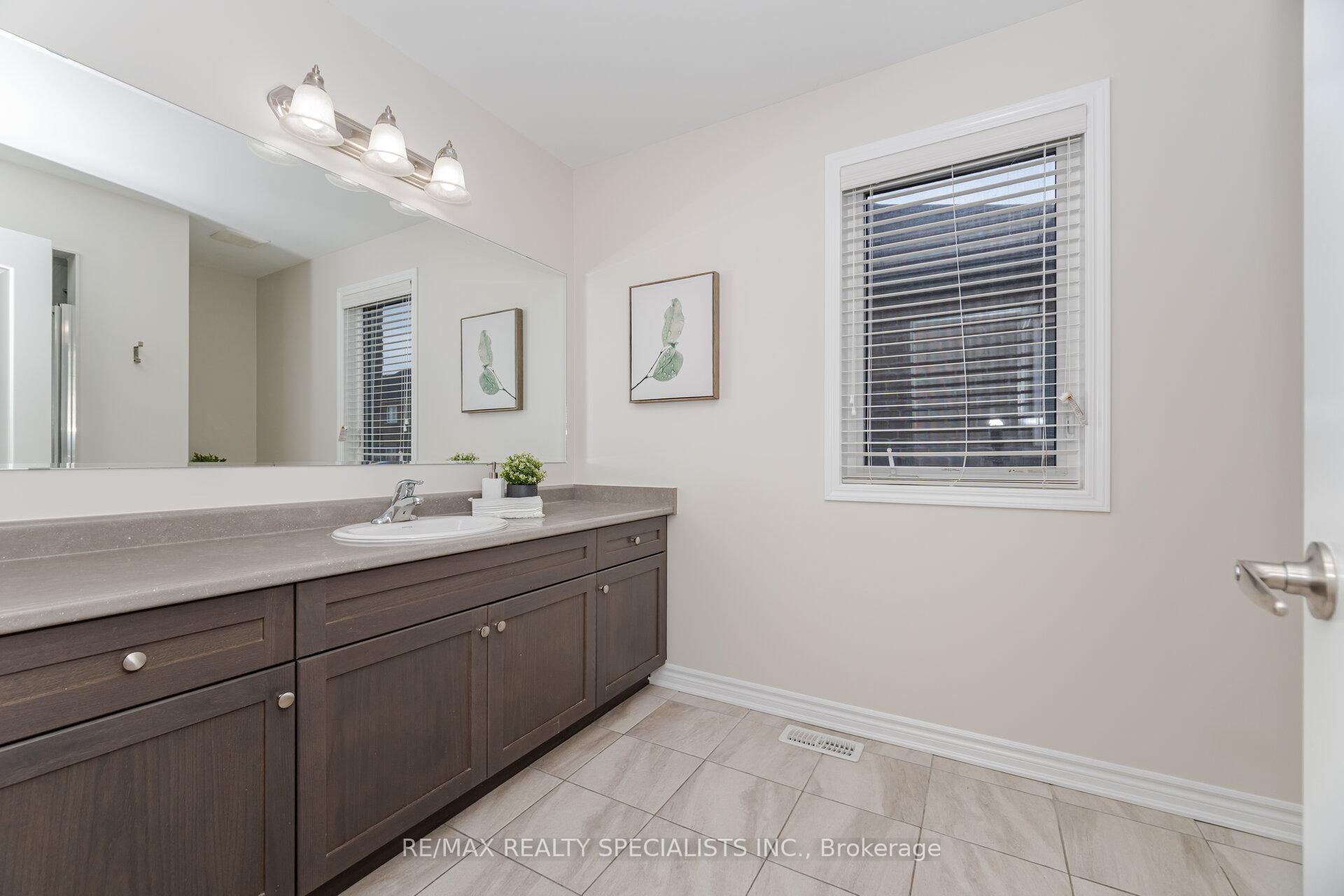 Photo 14 of 69 Phyllis Drive, Caledon, Rural Caledon — HOMEH