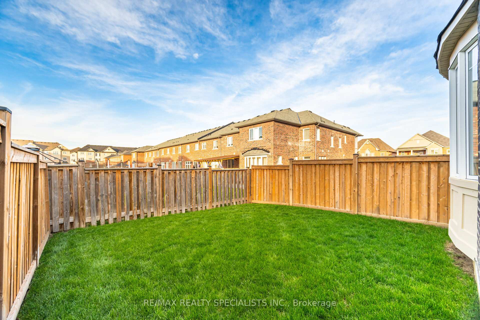 Photo 17 of 69 Phyllis Drive, Caledon, Rural Caledon — HOMEH