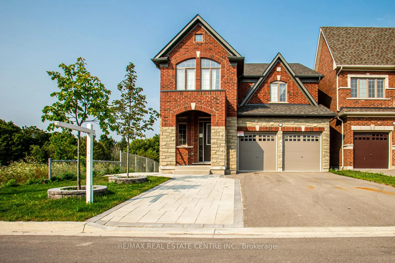 Photo 1 of Unit A, 2492 Orchestrate (bsmt) Drive, Oshawa, Windfields — HOMEH
