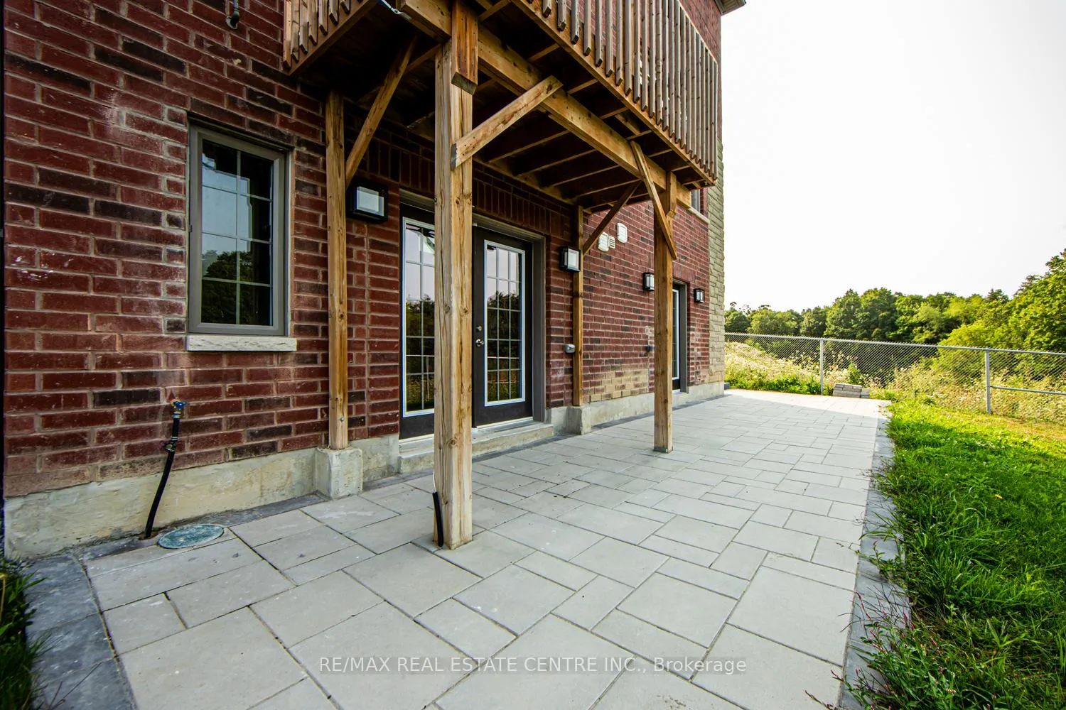 Photo 5 of Unit A, 2492 Orchestrate (bsmt) Drive, Oshawa, Windfields — HOMEH