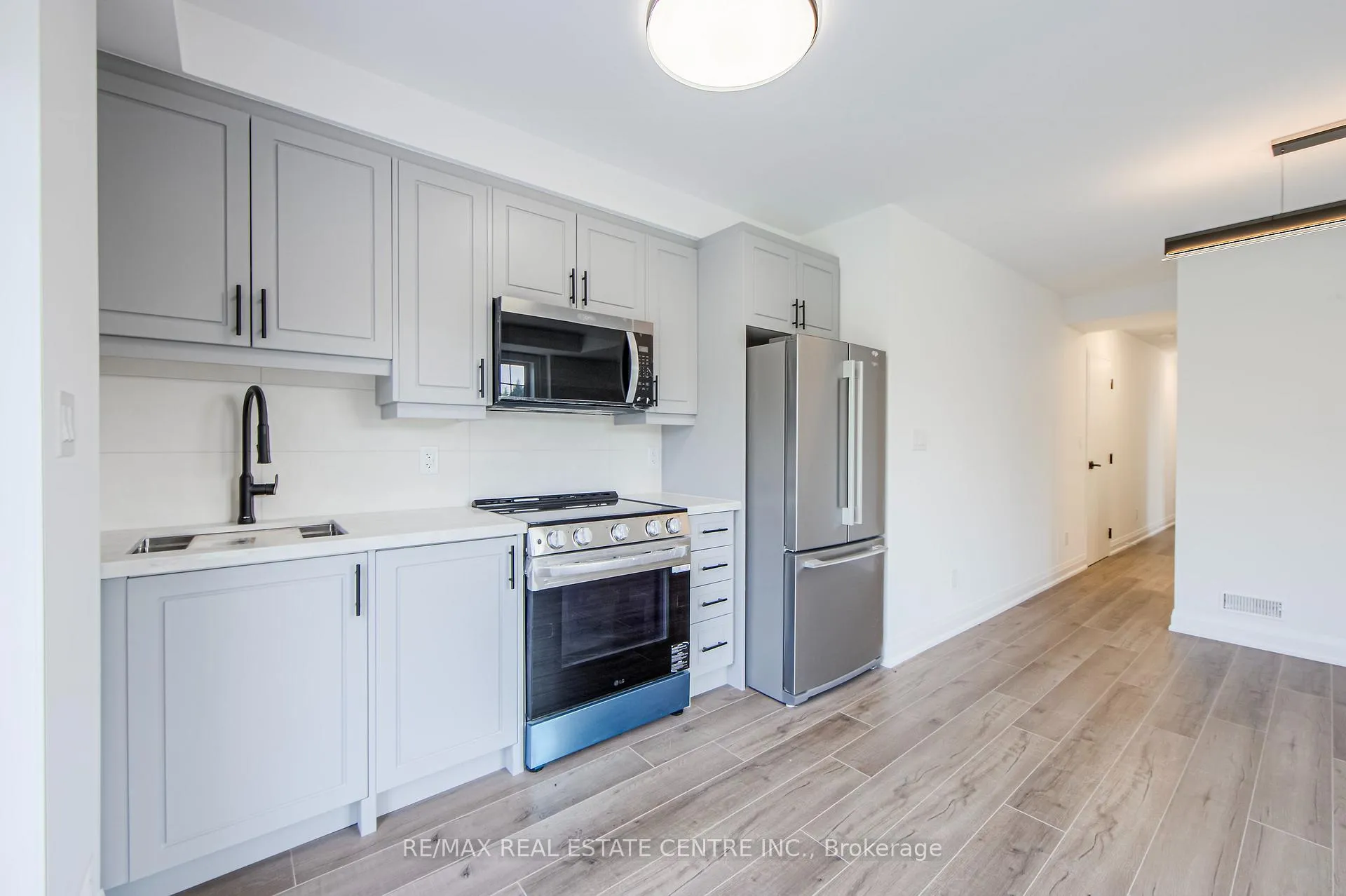 Photo 13 of Unit A, 2492 Orchestrate (bsmt) Drive, Oshawa, Windfields — HOMEH