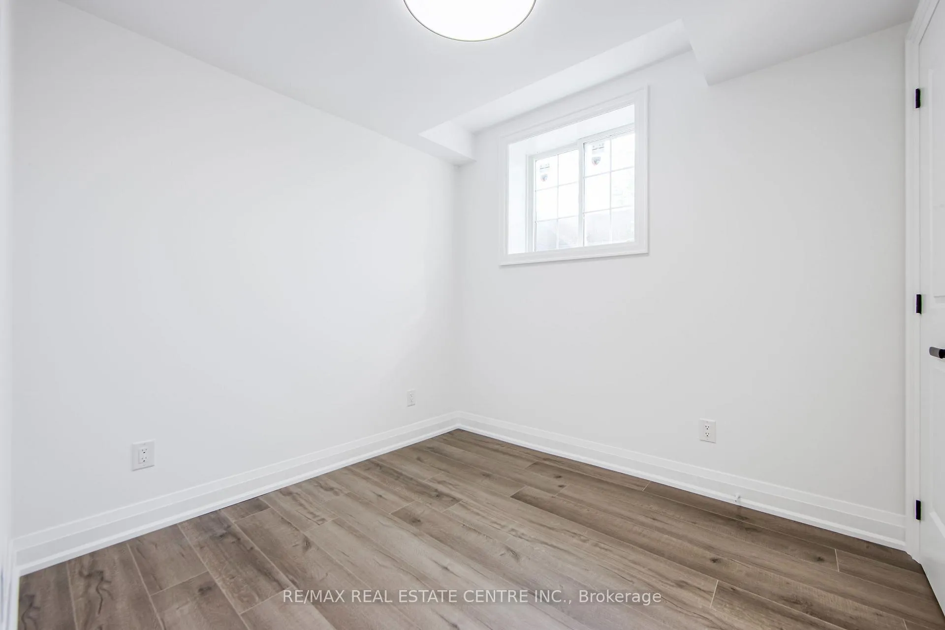 Photo 23 of Unit A, 2492 Orchestrate (bsmt) Drive, Oshawa, Windfields — HOMEH