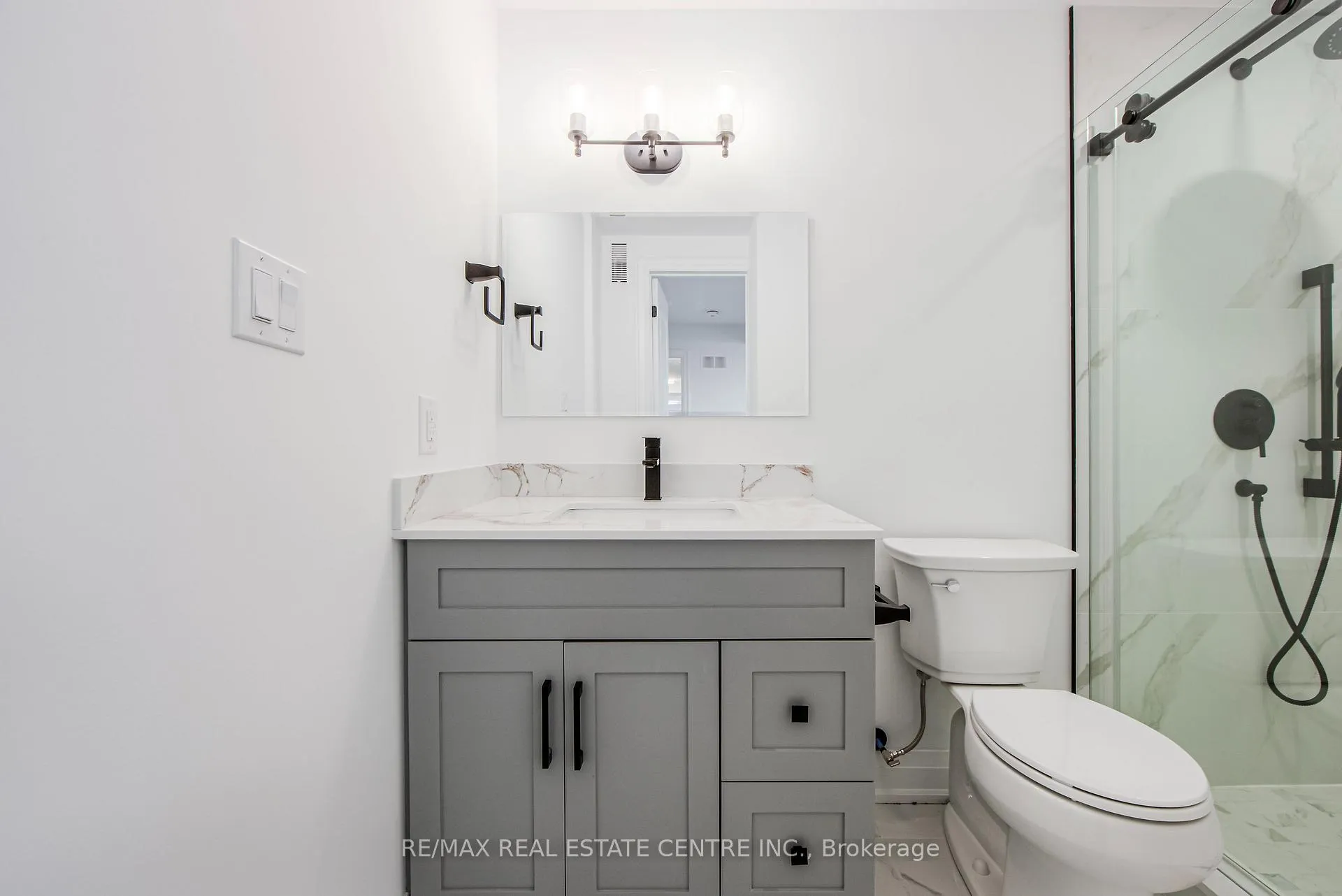 Photo 28 of Unit A, 2492 Orchestrate (bsmt) Drive, Oshawa, Windfields — HOMEH