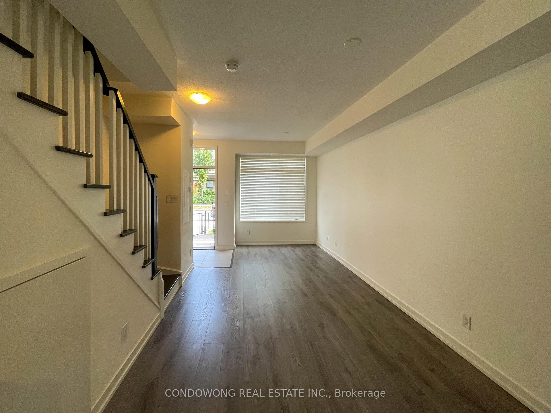 Photo 5 of 54 St David Street, Toronto, Regent Park — HOMEH