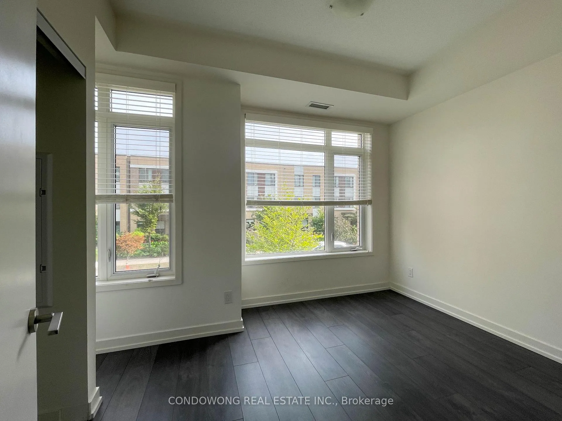 Photo 11 of 54 St David Street, Toronto, Regent Park — HOMEH