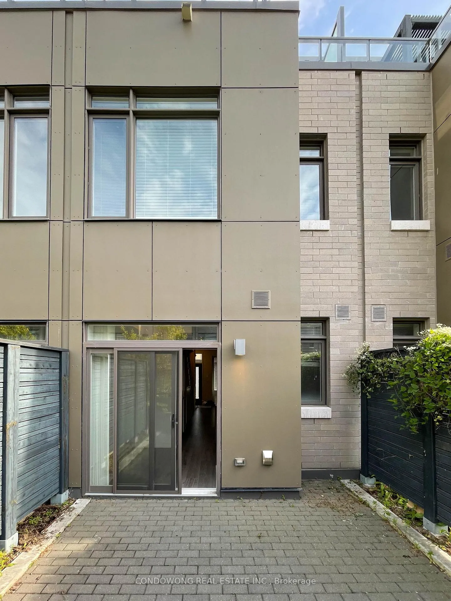 Photo 17 of 54 St David Street, Toronto, Regent Park — HOMEH