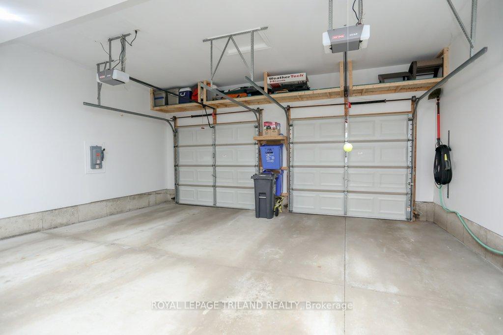 Photo 14 of 144 Landon Lane, Central Elgin, Belmont — HOMEH