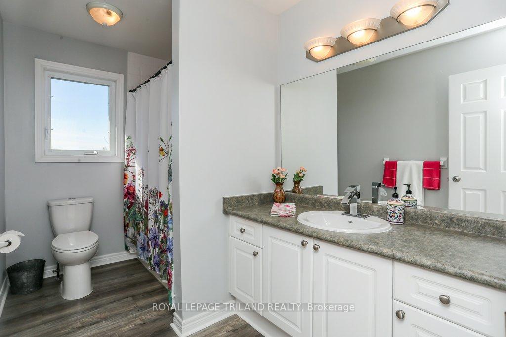 Photo 24 of 144 Landon Lane, Central Elgin, Belmont — HOMEH