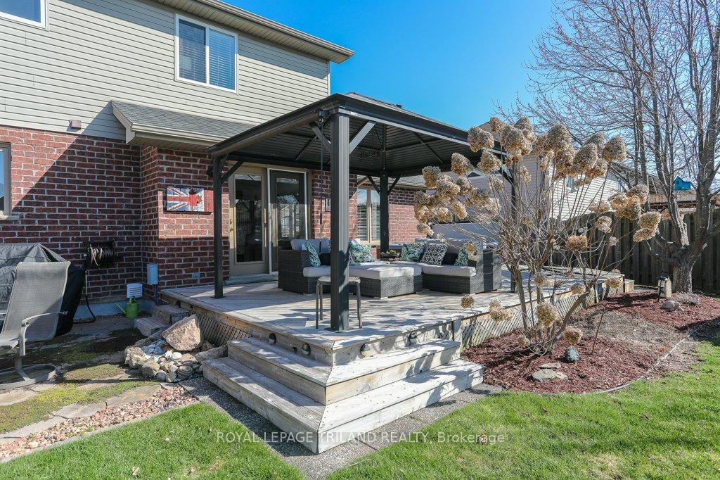 Photo 30 of 144 Landon Lane, Central Elgin, Belmont — HOMEH