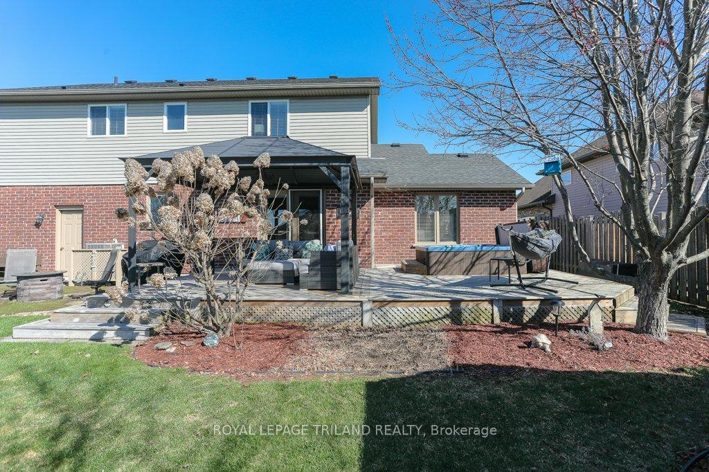 Photo 31 of 144 Landon Lane, Central Elgin, Belmont — HOMEH