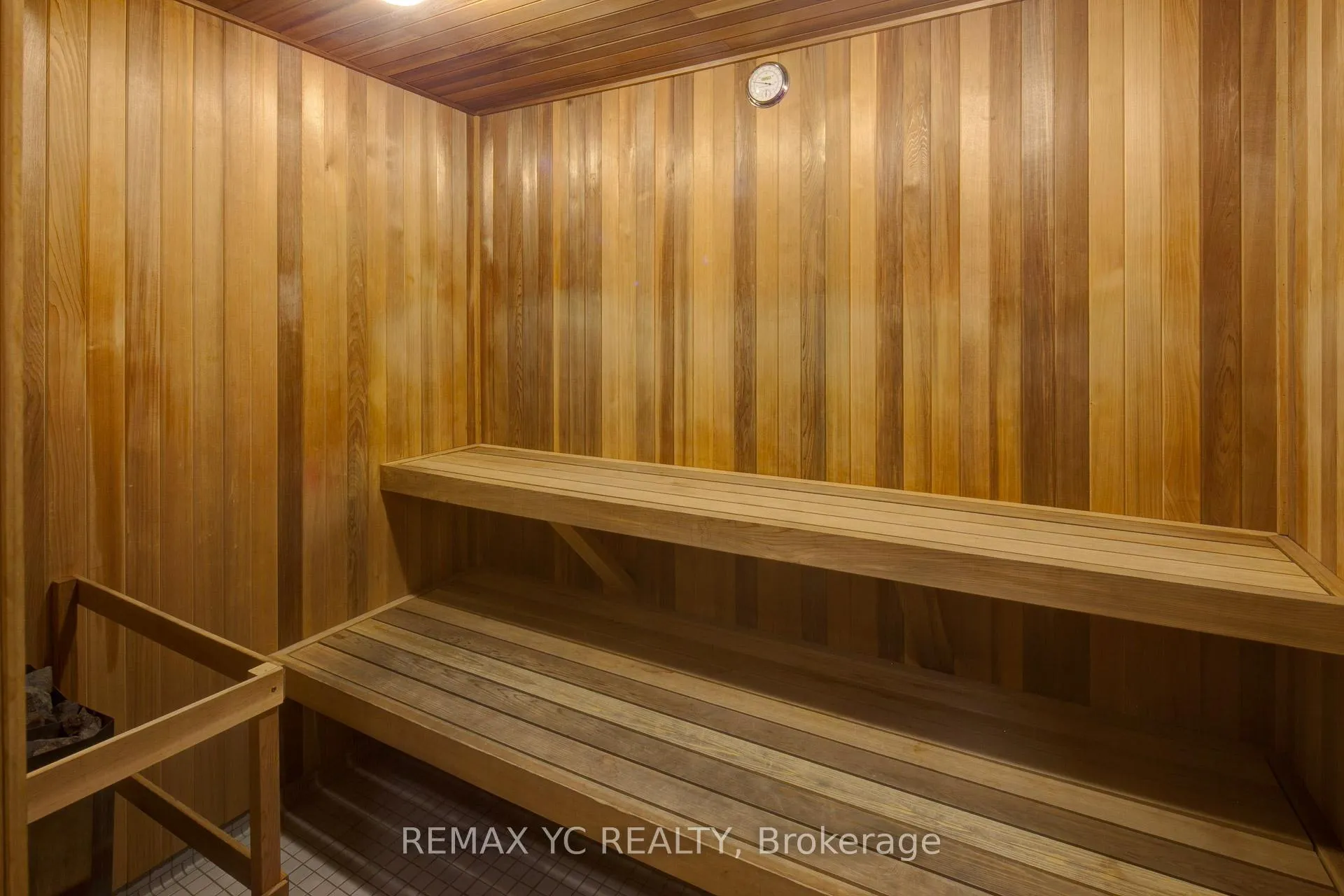 Photo 16 of Unit 927, 7161 Yonge Street, Markham, Grandview — HOMEH