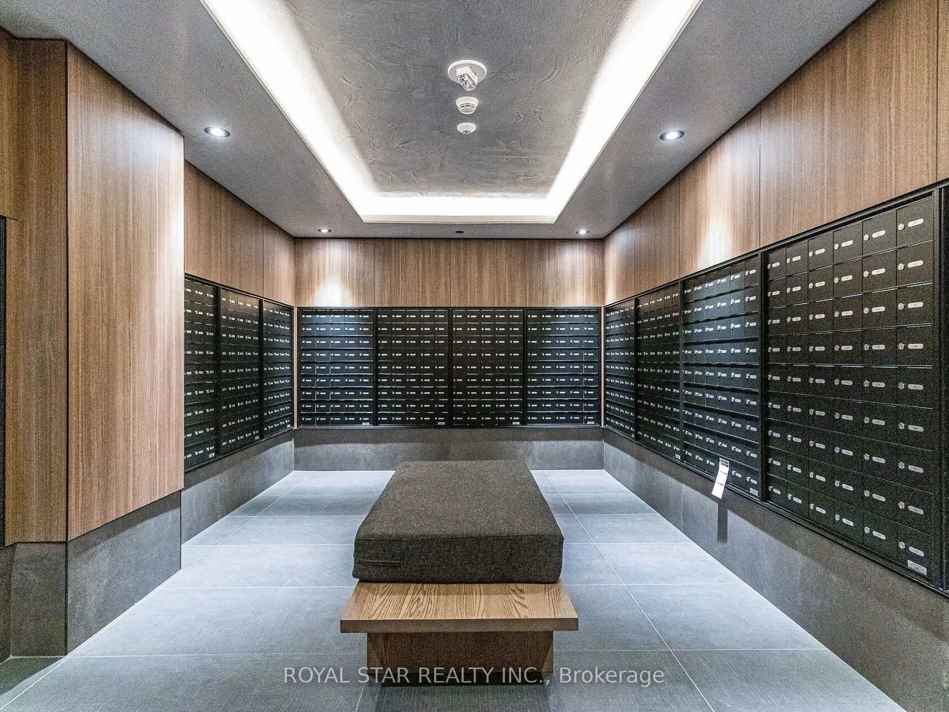 Photo 7 of Unit 4004, 55 Charles Street E, Toronto, Church-Yonge Corridor — HOMEH