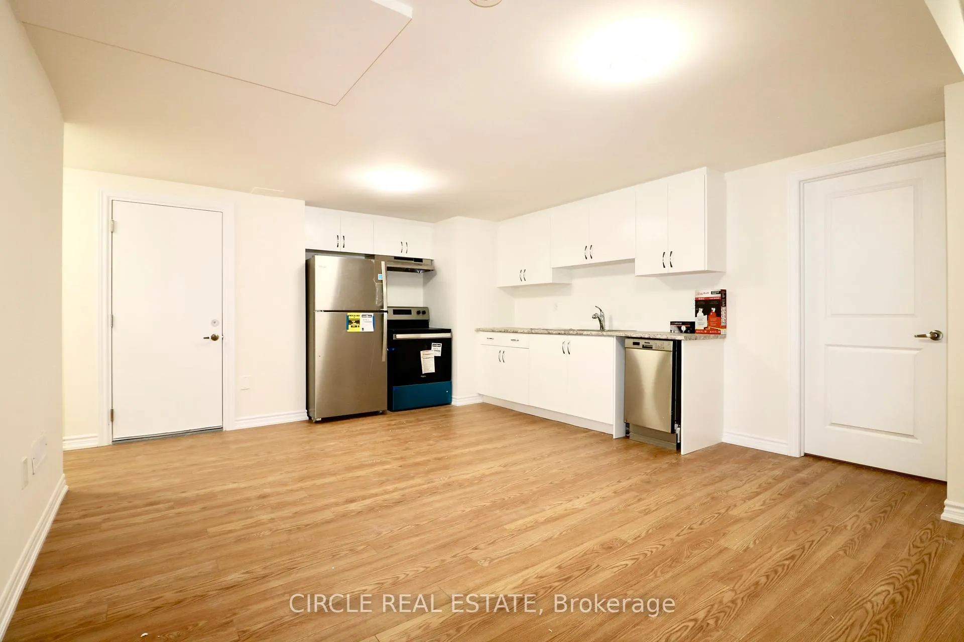 Photo 4 of Unit LOWER, 40 Valleybrook Road, Barrie, Innis-Shore — HOMEH