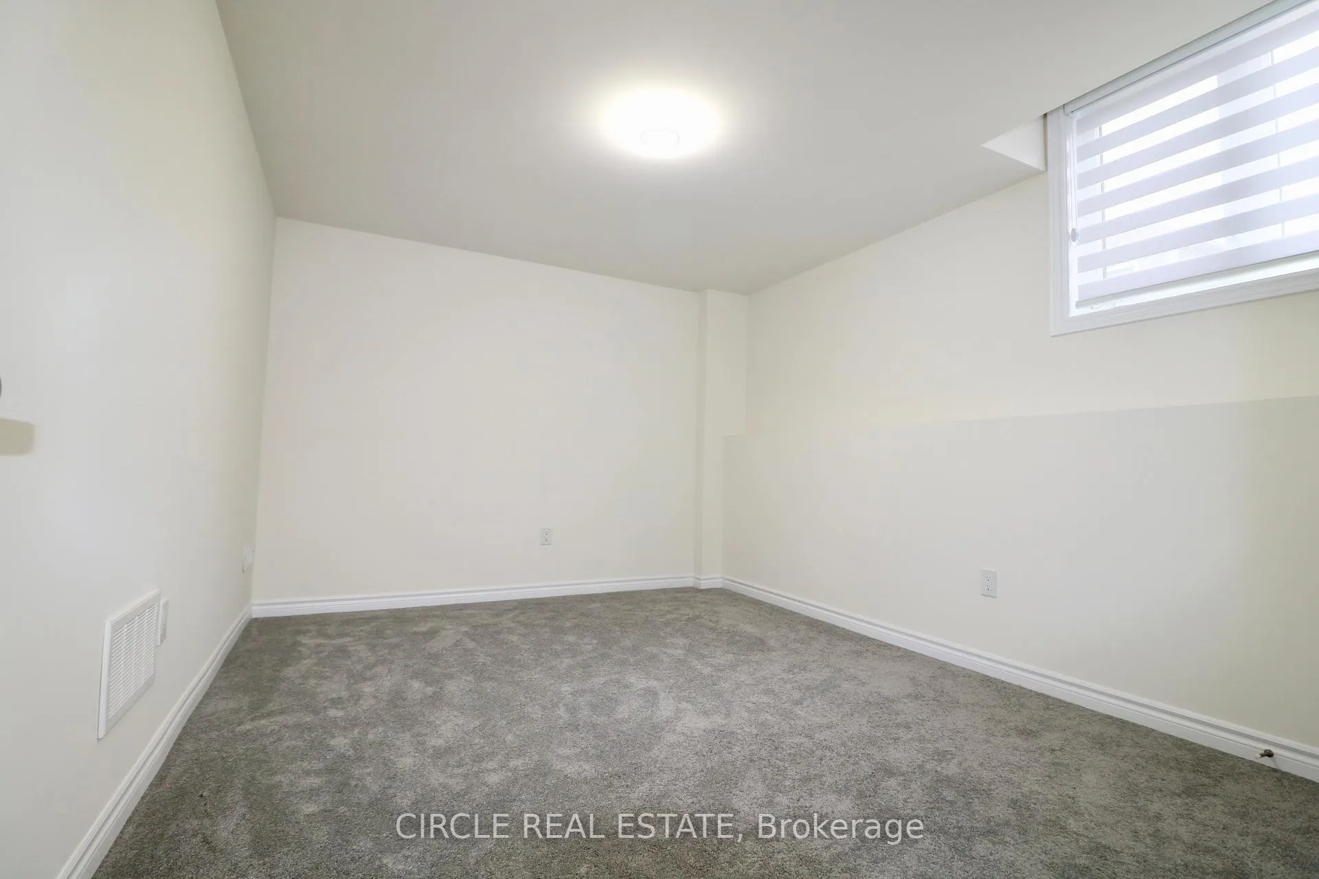 Photo 10 of Unit LOWER, 40 Valleybrook Road, Barrie, Innis-Shore — HOMEH