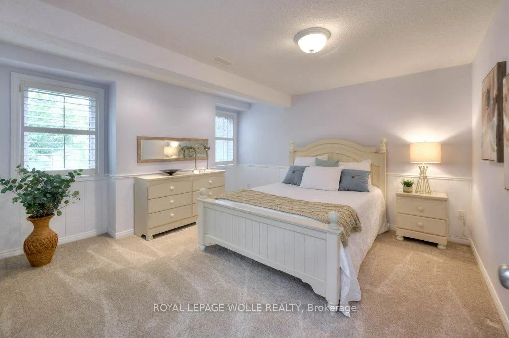 Photo 26 of 318 Roxton Drive, Waterloo, Upper Beechwood — HOMEH