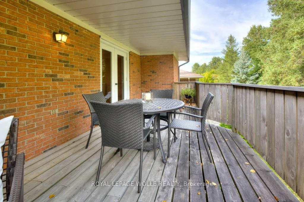 Photo 30 of 318 Roxton Drive, Waterloo, Upper Beechwood — HOMEH