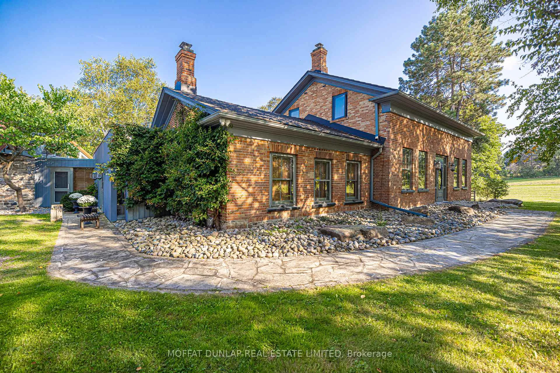 Photo 3 of 15625 8th Concession, King, Rural King — HOMEH