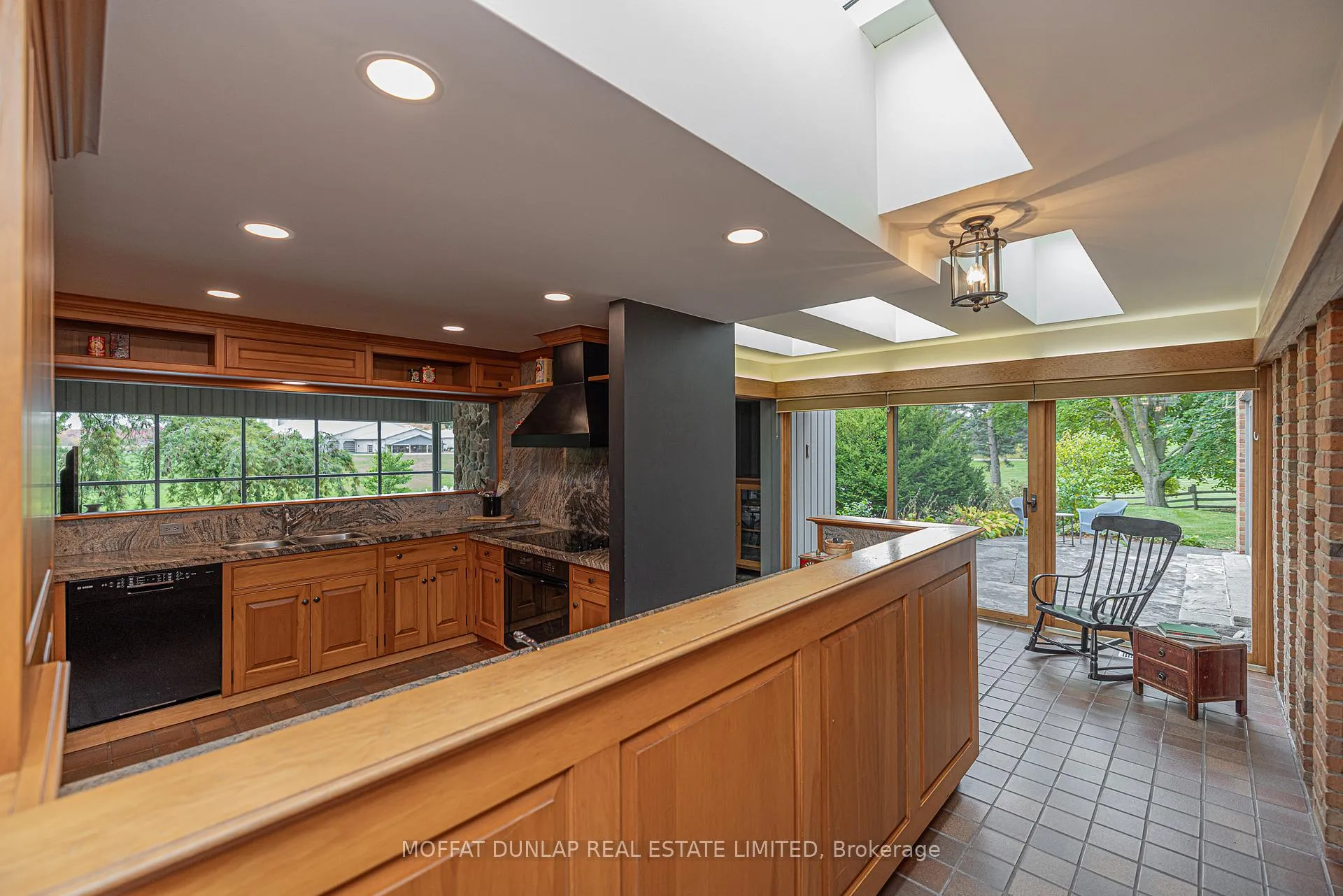 Photo 11 of 15625 8th Concession, King, Rural King — HOMEH