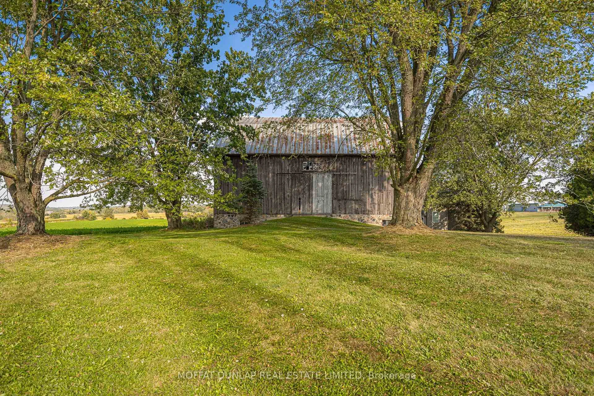Photo 31 of 15625 8th Concession, King, Rural King — HOMEH