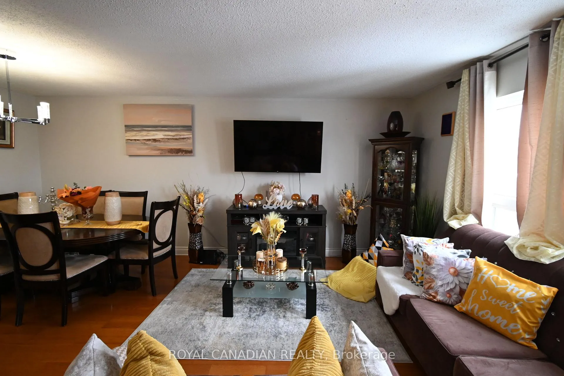 Photo 5 of Unit 25, 1945 Denmar Road, Pickering, Village East — HOMEH