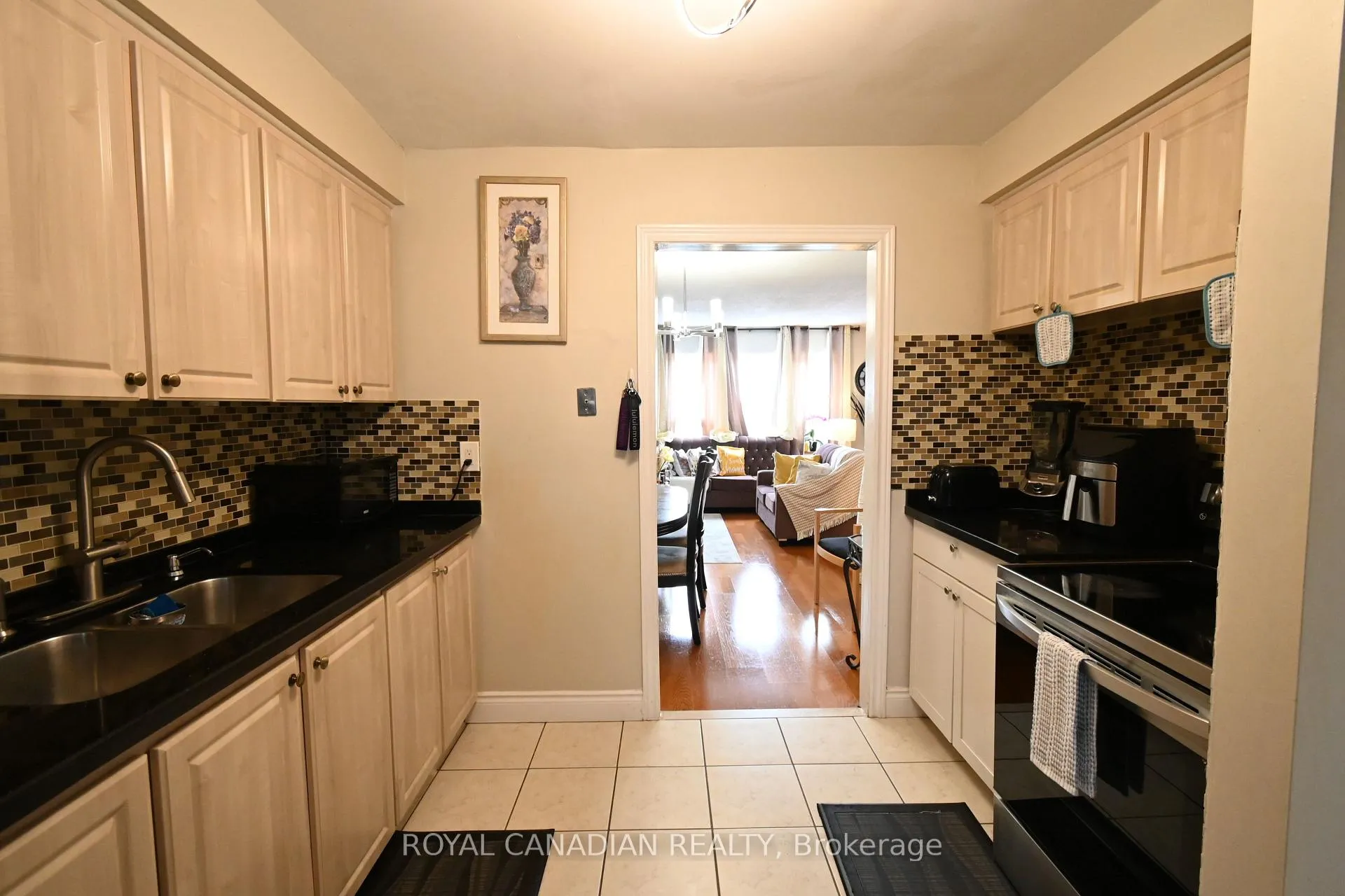 Photo 15 of Unit 25, 1945 Denmar Road, Pickering, Village East — HOMEH