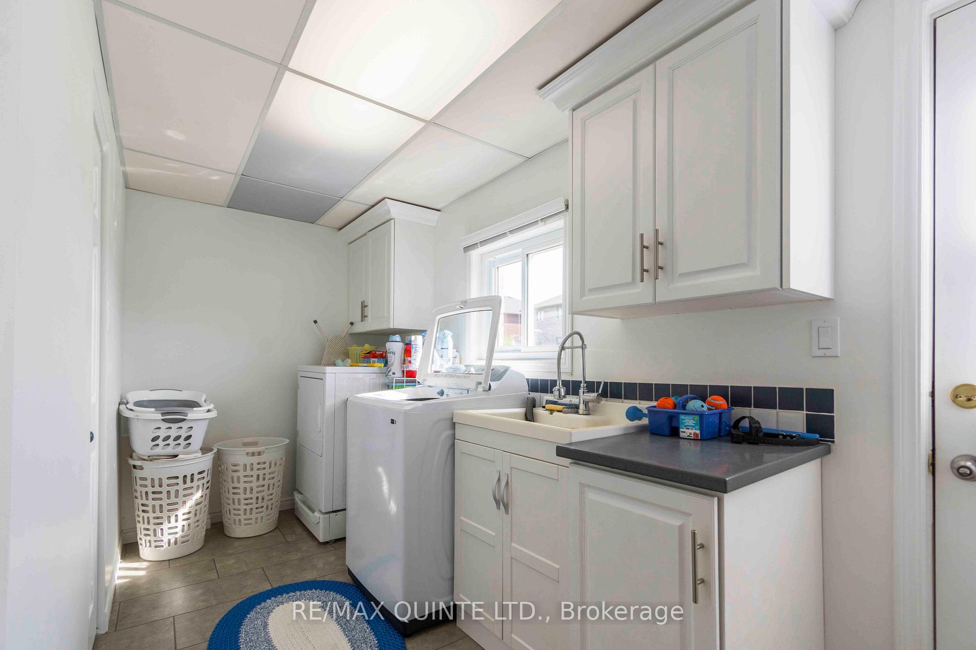 Photo 14 of 273 Farnham Road, Belleville, Thurlow Ward — HOMEH