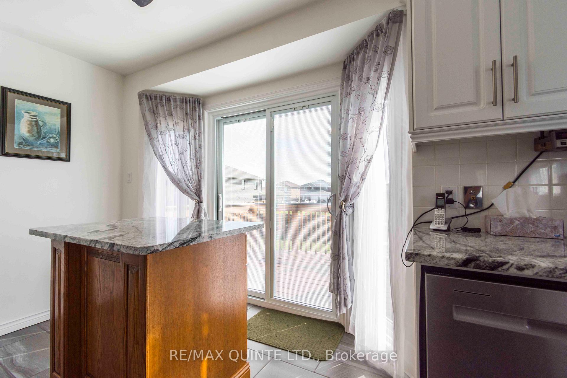 Photo 25 of 273 Farnham Road, Belleville, Thurlow Ward — HOMEH
