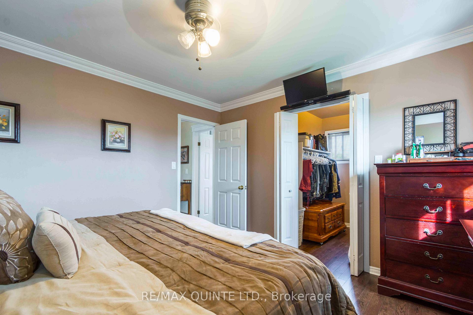 Photo 30 of 273 Farnham Road, Belleville, Thurlow Ward — HOMEH