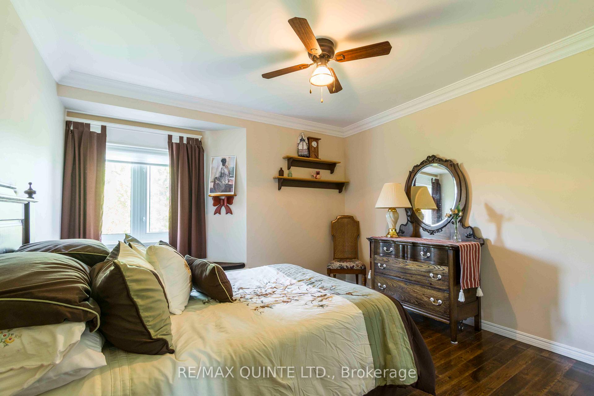 Photo 31 of 273 Farnham Road, Belleville, Thurlow Ward — HOMEH