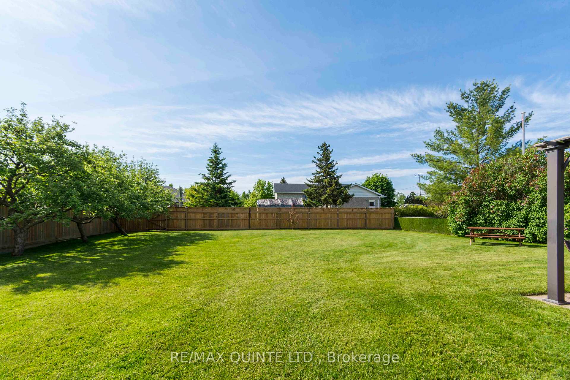 Photo 43 of 273 Farnham Road, Belleville, Thurlow Ward — HOMEH