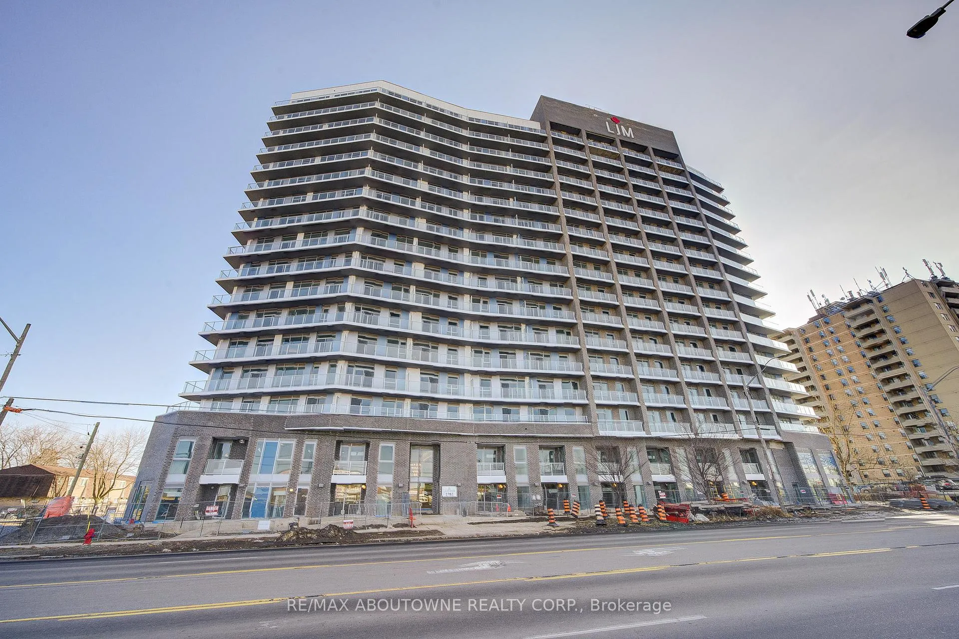 Photo 1 of Unit 306, 2782 Barton Street E, Hamilton, Riverdale — HOMEH