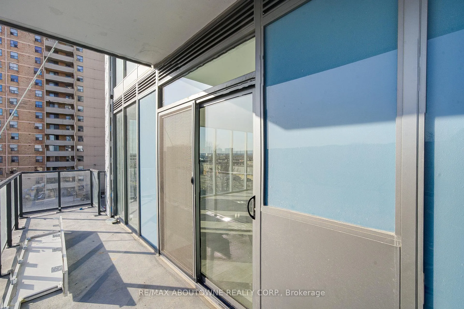 Photo 39 of Unit 306, 2782 Barton Street E, Hamilton, Riverdale — HOMEH