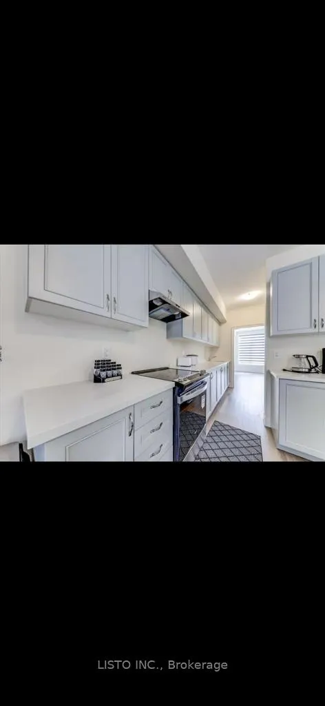Photo 6 of Unit Bedroom #2, 12 Thomas Hope Lane, Markham, Cedarwood — HOMEH