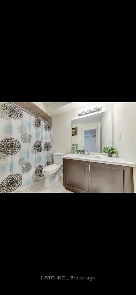 Photo 15 of Unit Bedroom #2, 12 Thomas Hope Lane, Markham, Cedarwood — HOMEH