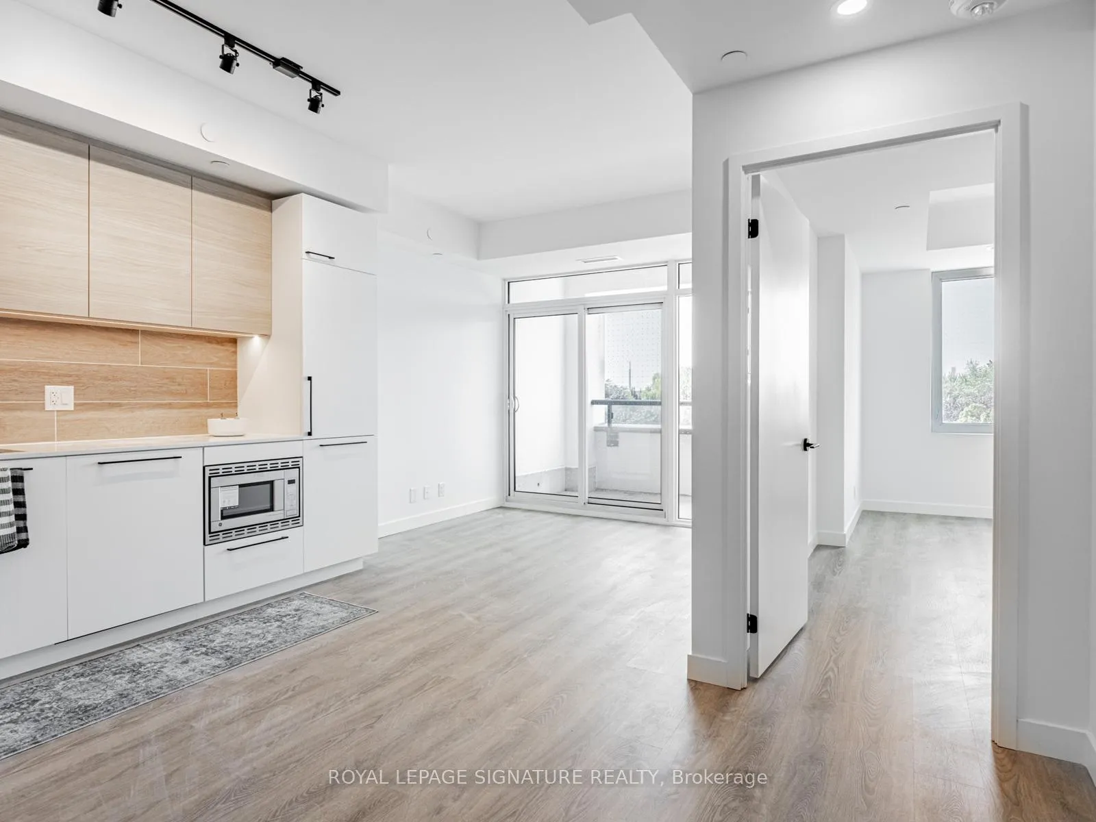 Photo 12 of Unit 416, 1050 Eastern Avenue, Toronto, The Beaches — HOMEH
