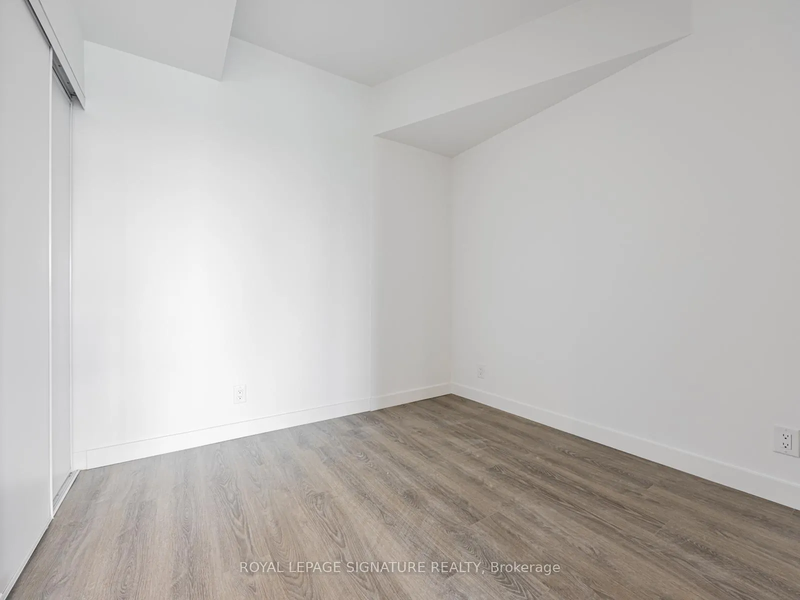 Photo 20 of Unit 416, 1050 Eastern Avenue, Toronto, The Beaches — HOMEH